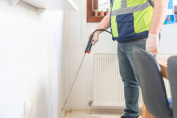 Best Best Pest Control Companies  in Shadyside, OH
